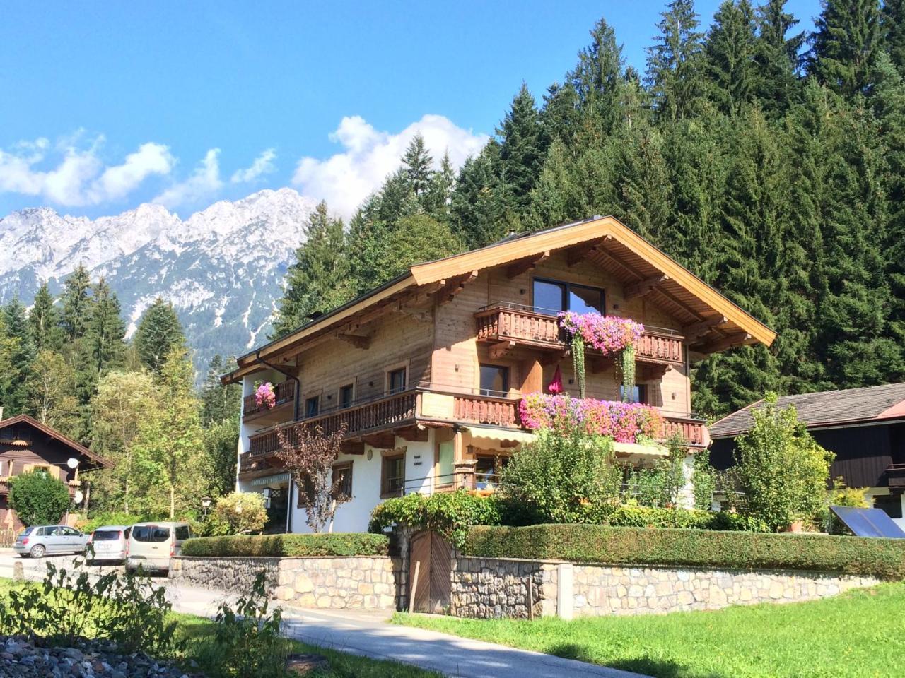 Appartement Schwaiger Scheffau am Wilden Kaiser Luaran gambar